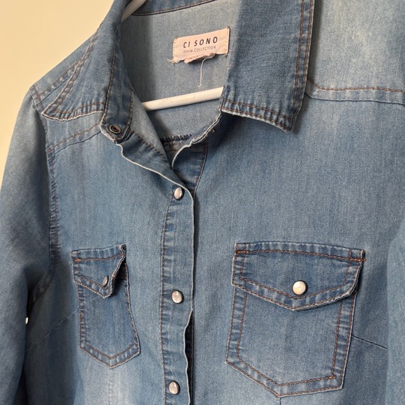 Ci Sono Light Blue Denim Top - Picture 3 of 5